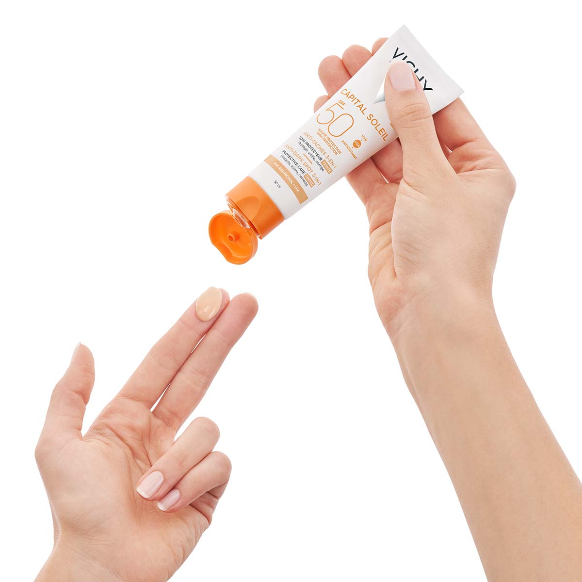 VICHY CAPITAL SOLEIL Tonirana krema za zaštitu od sunca protiv tamnih fleka 3u1 SPF 50+, 50 ml